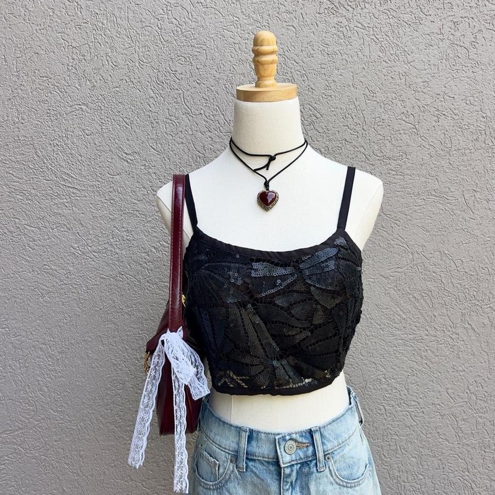 Vintage Y2K Forever 21 Black Sequin Cropped Tank Top Size Small Party